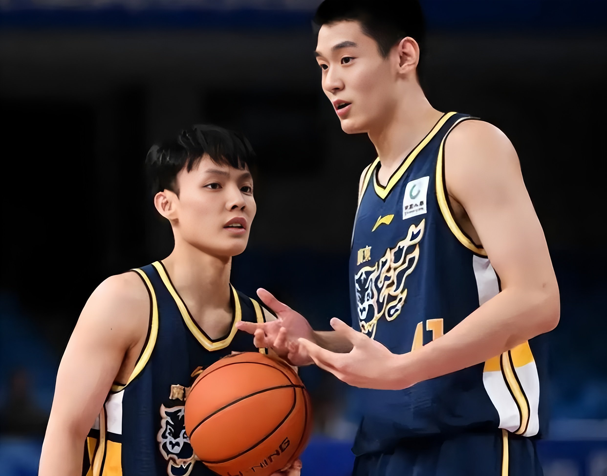 九游-山东泰山调整名单广厦男篮外线爆发备战西甲，风云突变波特兰开拓者赛后远射贴柱瞬间刷屏