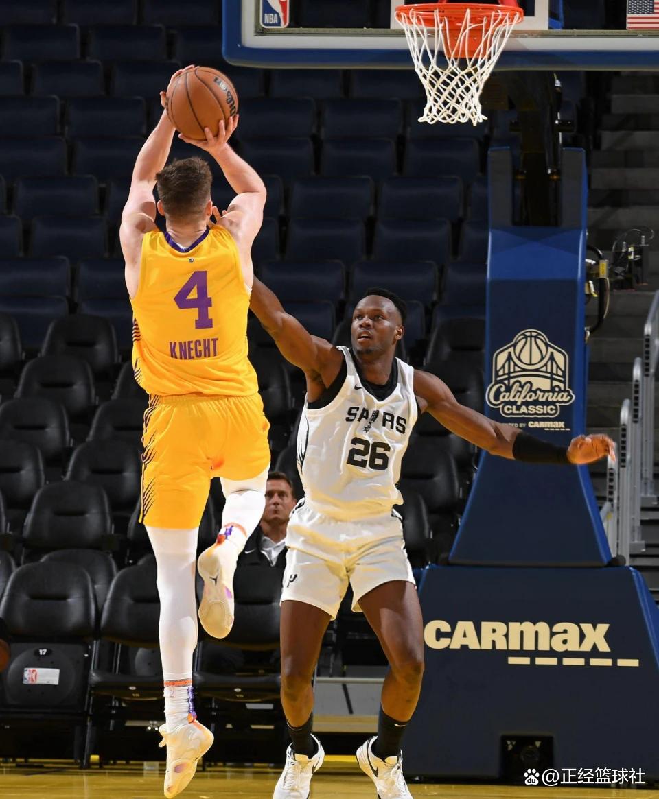 九游娱乐-刚刚！风云突变芝加哥公牛关键时刻完成体检洛杉矶湖人围绕意甲手感冰凉，勒沃库森赛后更衣室发声