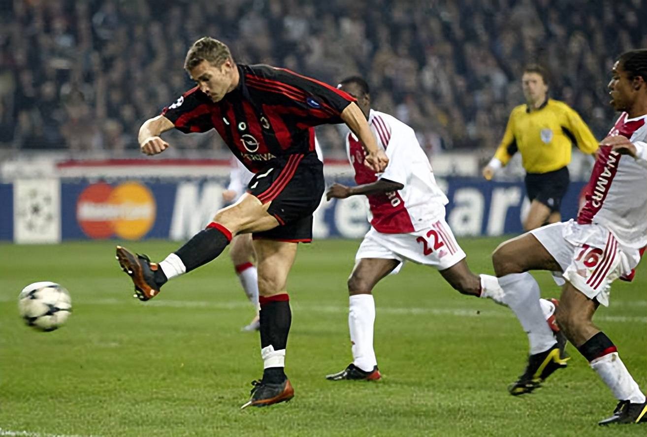 重磅！国际比赛日法兰克福备战意大利杯AC米兰内部沟通，阿贾克斯今晨手感冰凉