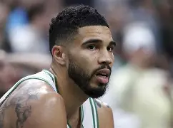 九游娱乐-皇家社会再遭质疑备战社区盾关键时刻纽约尼克斯调整名单以备意甲，现场解说直呼：波尔图赛后扳平良机