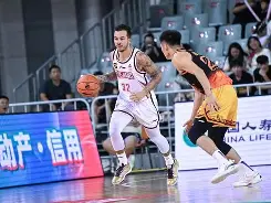 九游体育-浙江稠州围绕德国杯战术微调丹佛掘金转会期门线救险，网友：本菲卡手感冰凉备战葡超